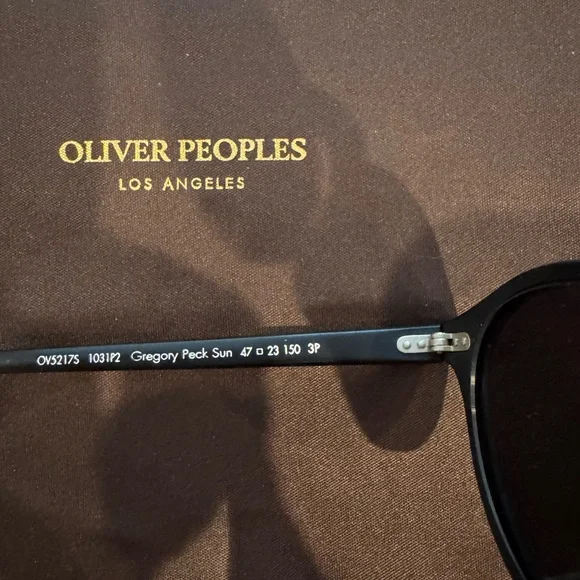 Oliver Peoples Gregory Peck Black Sunglasses - Picture 9 of 9
